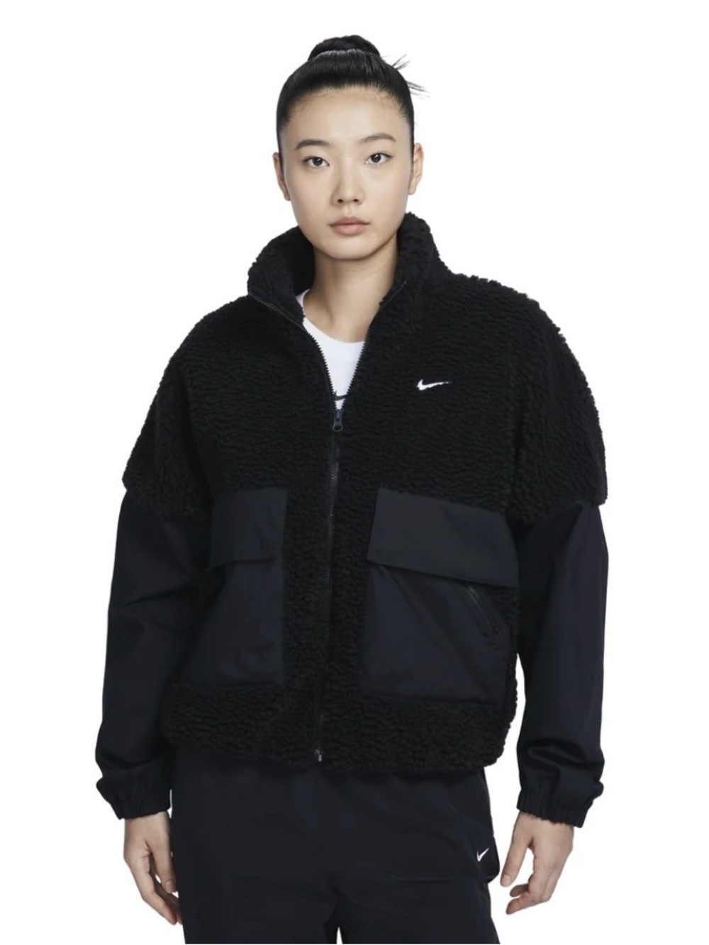 Nike Sportswear Essential Women’s Oversized Cozy Jacket
